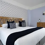 Melrose Гостевой дом 4*