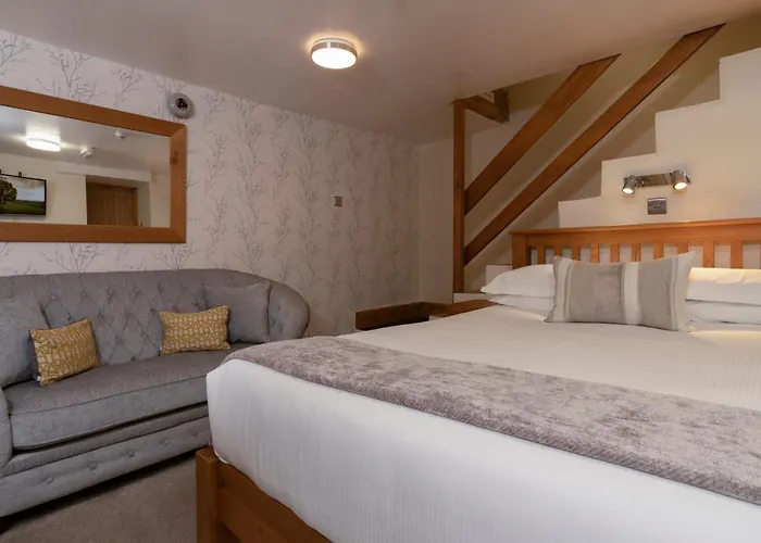 メルローズ ゲストハウス 4*