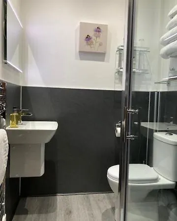 Guest house Melrose 4*