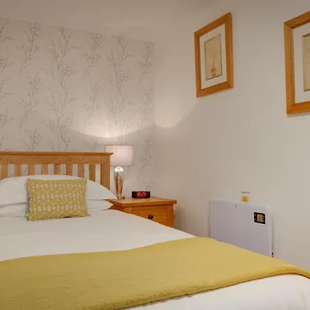 Guest house Melrose 4*